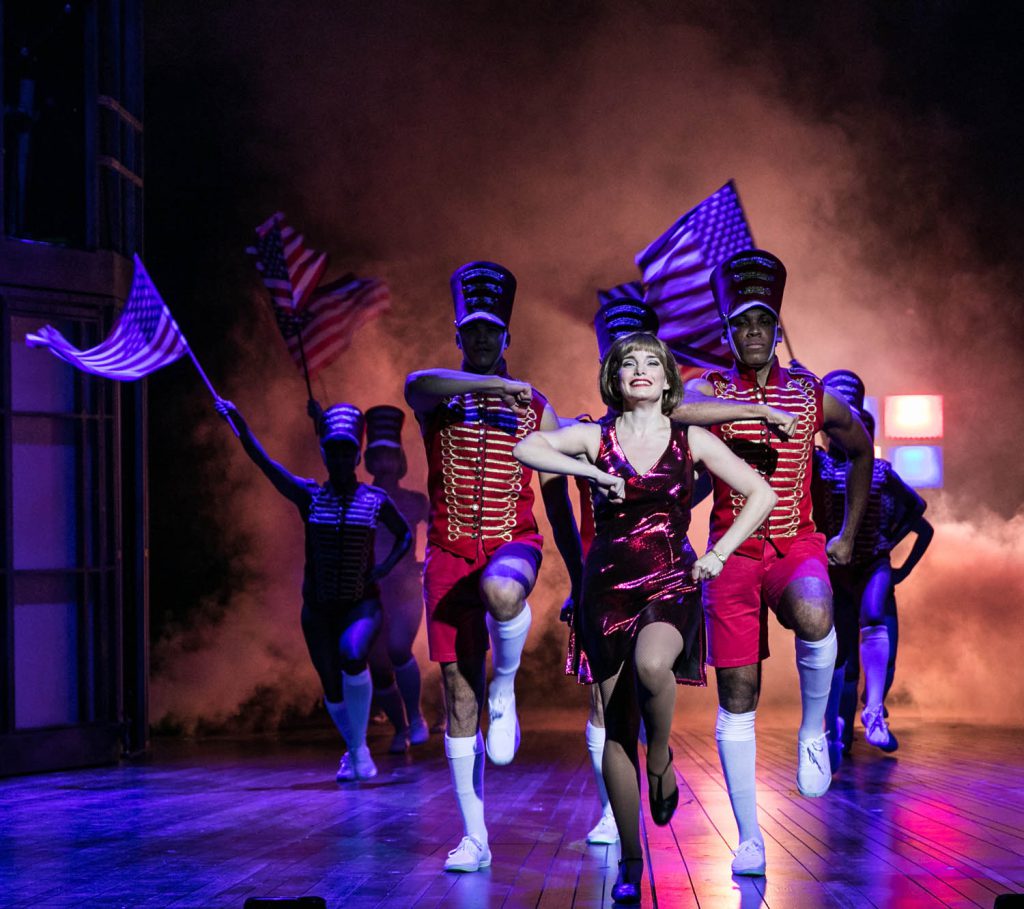 takis DESIGN - Sweet Charity, 2018 (09) Nottingham Playhouse