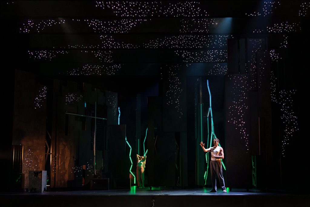Performance design by takis | Romeo and Juliette (2025) | Her Majesty's Theatre Adelaide (06)