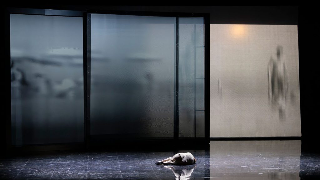 Performance Design by takis | Death in Venice (2026) |Teatro Grande (17)